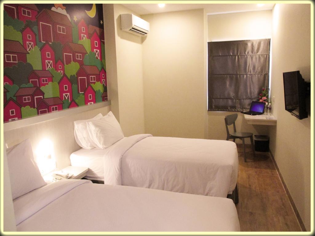 Nite And Day Batam Jodoh Square Otel Oda fotoğraf