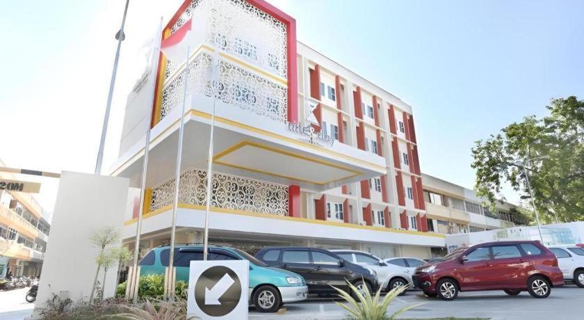 Nite And Day Batam Jodoh Square Otel Dış mekan fotoğraf