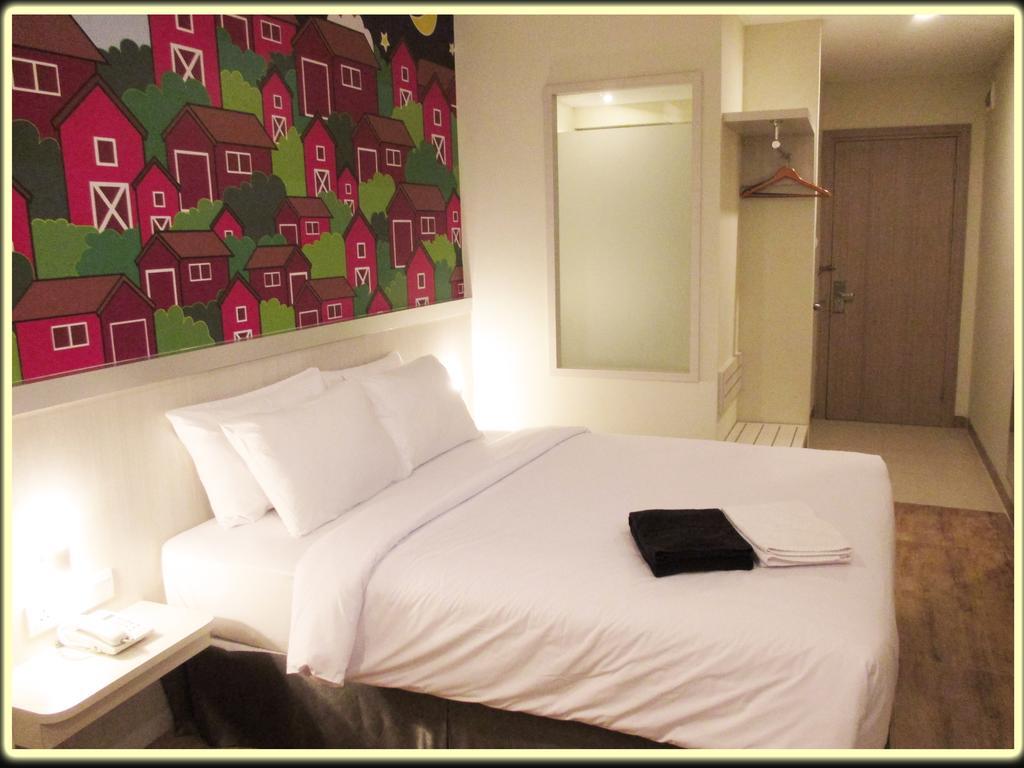 Nite And Day Batam Jodoh Square Otel Oda fotoğraf